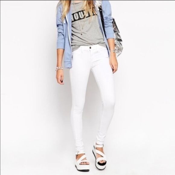 Wildfox The Marianna Jeans - Picture 1 of 5